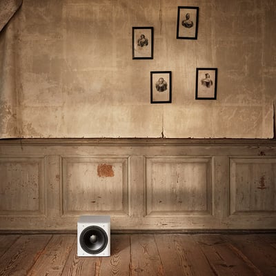 Dynaudio-Sub-3-white-01---lifestyle_900x900px-1